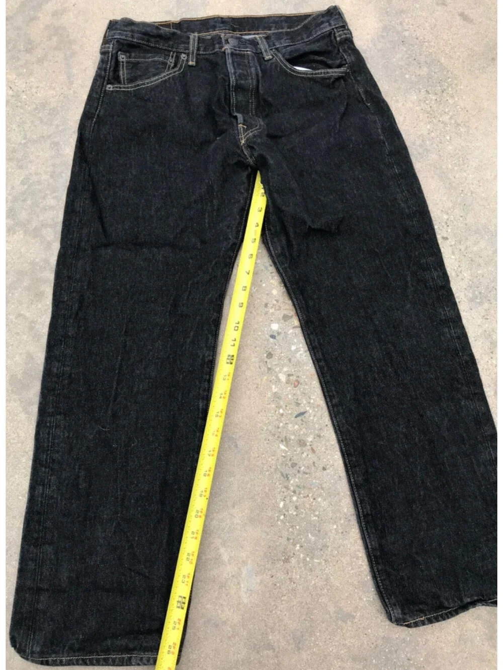 Levis 501 Jeans Mens 34x30 Black Denim Pants Button Fly Bold Dark Wash no Fading